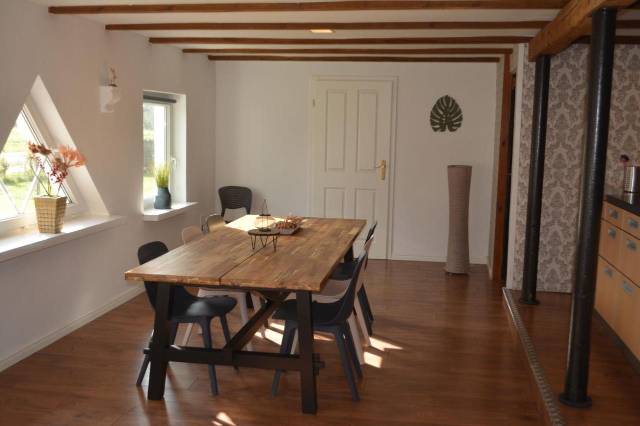 Dersum Ferienwohnung Grafenland מראה חיצוני תמונה
